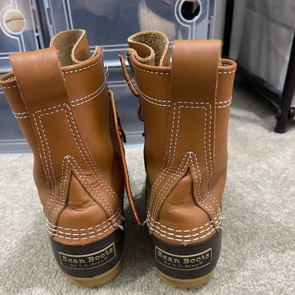 The Original L.L.Bean Boot, made in Maine since 1912 size 6 Medium width - Picture 5 of 6
